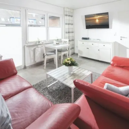 Apartment Admirals